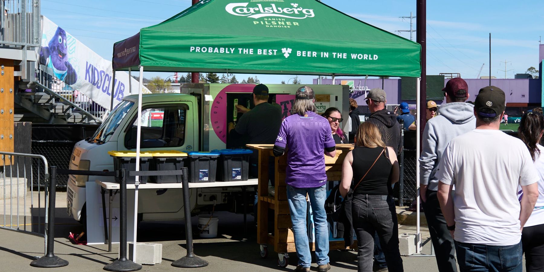 Guests gathered at The Mini Bar outdoor tap service
